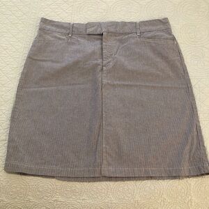 Lee Rider blue pin striped skirt. Size 16.